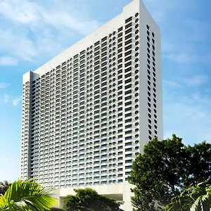 The Ritz-carlton, Millenia 5* Singapour