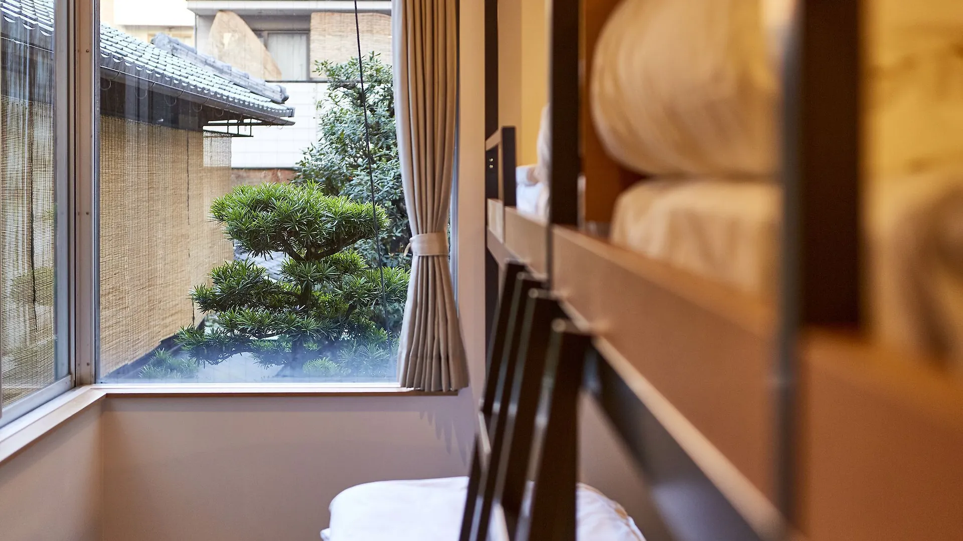 R Star Hostel Kyoto
